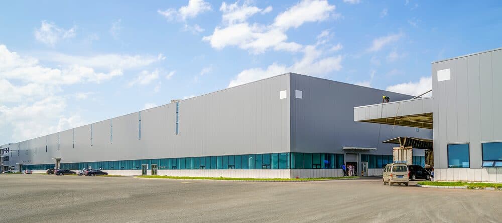 Warehouse distribution center