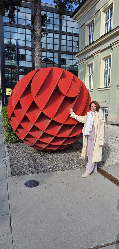 Elinext team near a city installation