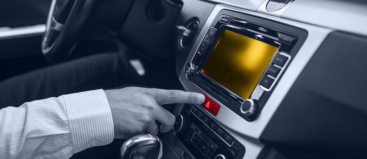 Système d'Exploitation pour Unité Principale Automobile